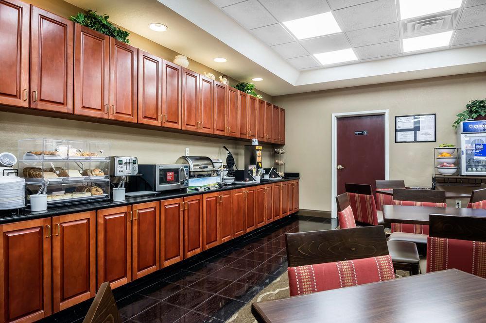 Comfort Inn & Suites Atlanta-Smyrna Екстериор снимка