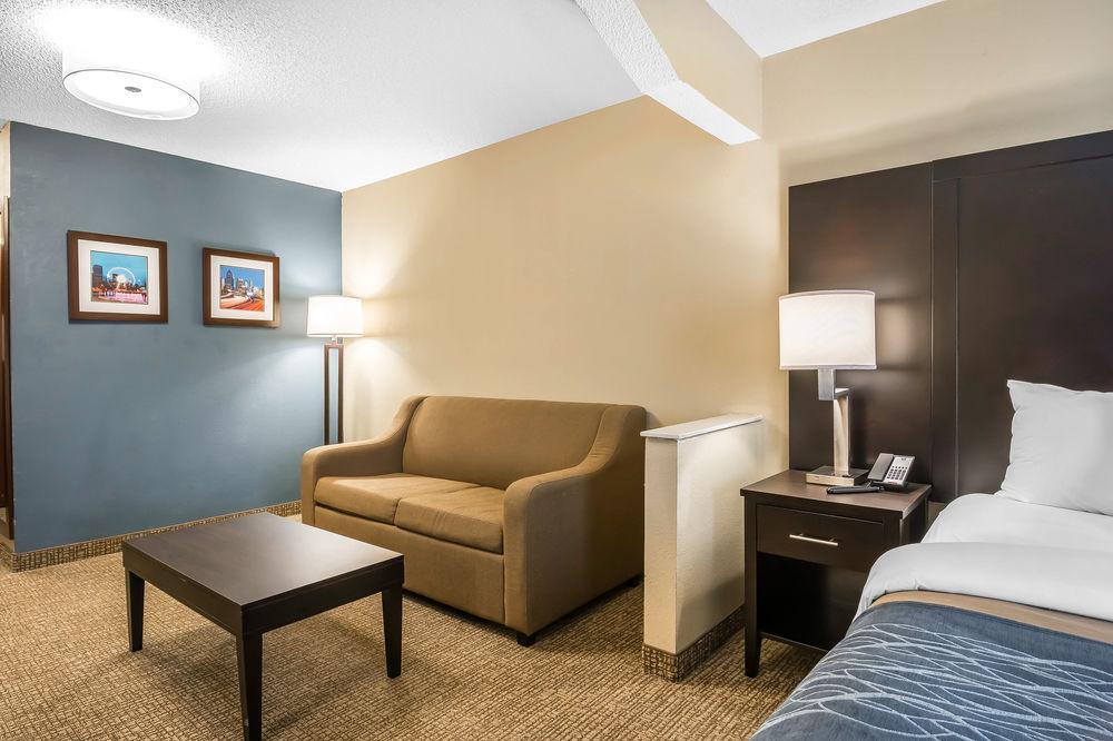 Comfort Inn & Suites Atlanta-Smyrna Екстериор снимка