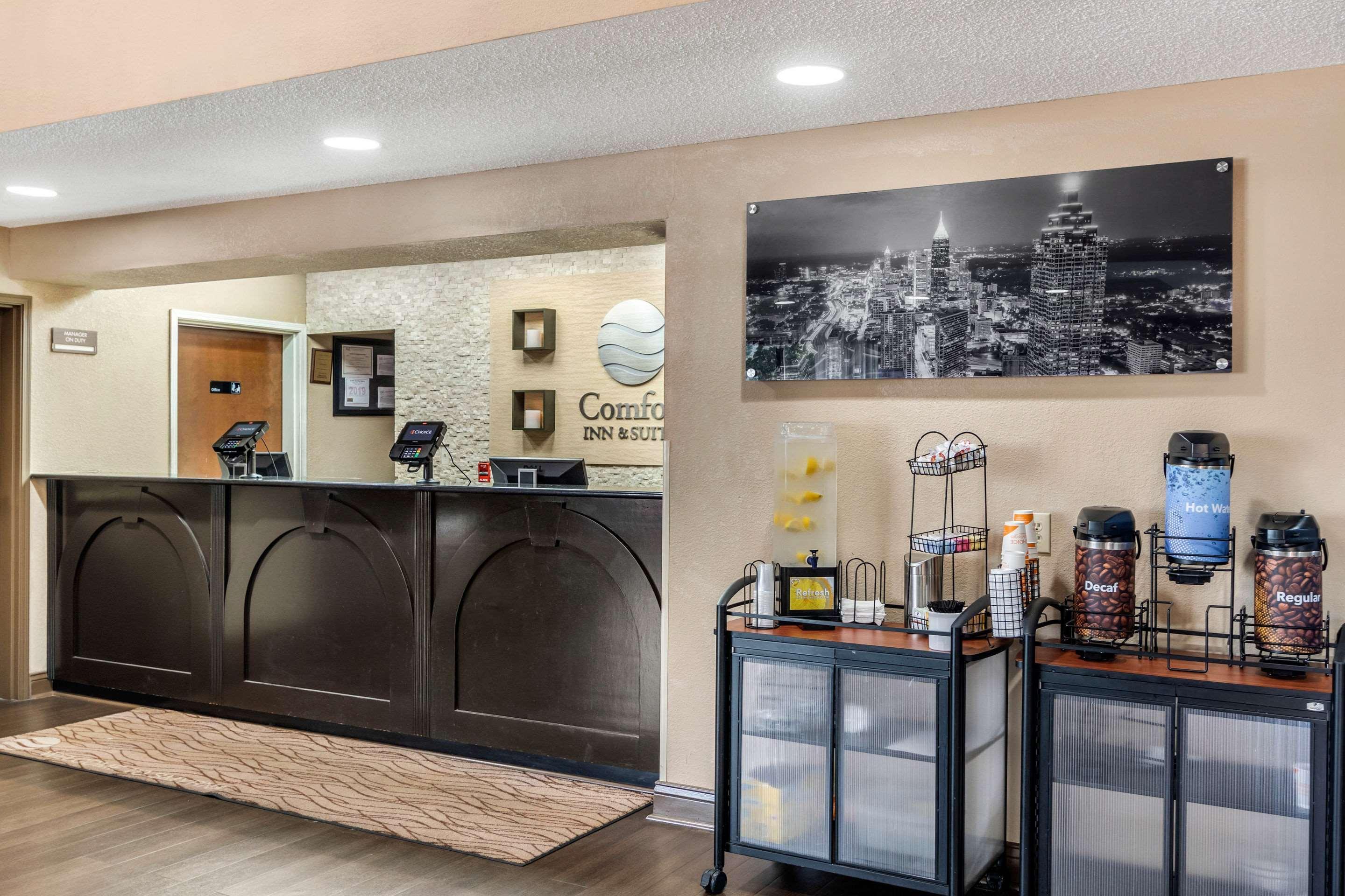 Comfort Inn & Suites Atlanta-Smyrna Екстериор снимка